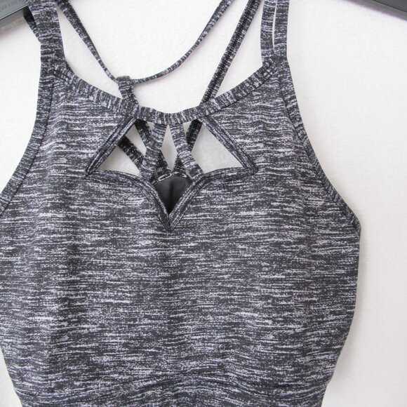 Victoria Sport Sports Bra - M - Picture 3 of 12